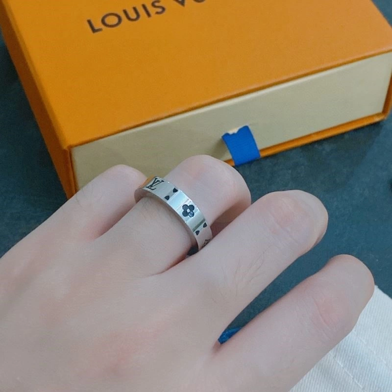 FashionForward Louis Vuitton Rings 249220