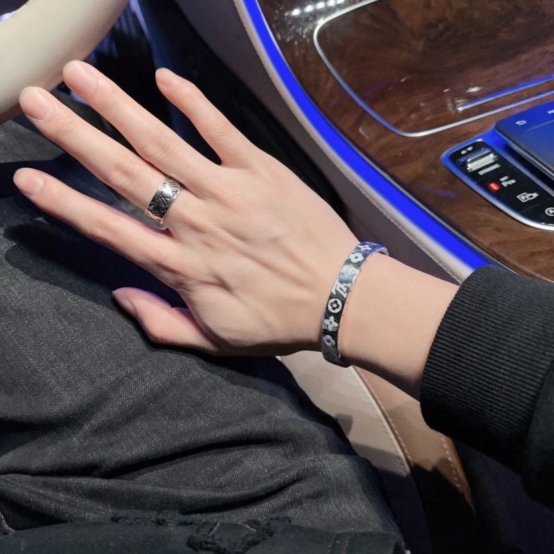 Reliable Louis Vuitton Rings 249211