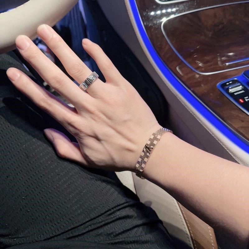 RelaxedFit Louis Vuitton Rings 249197