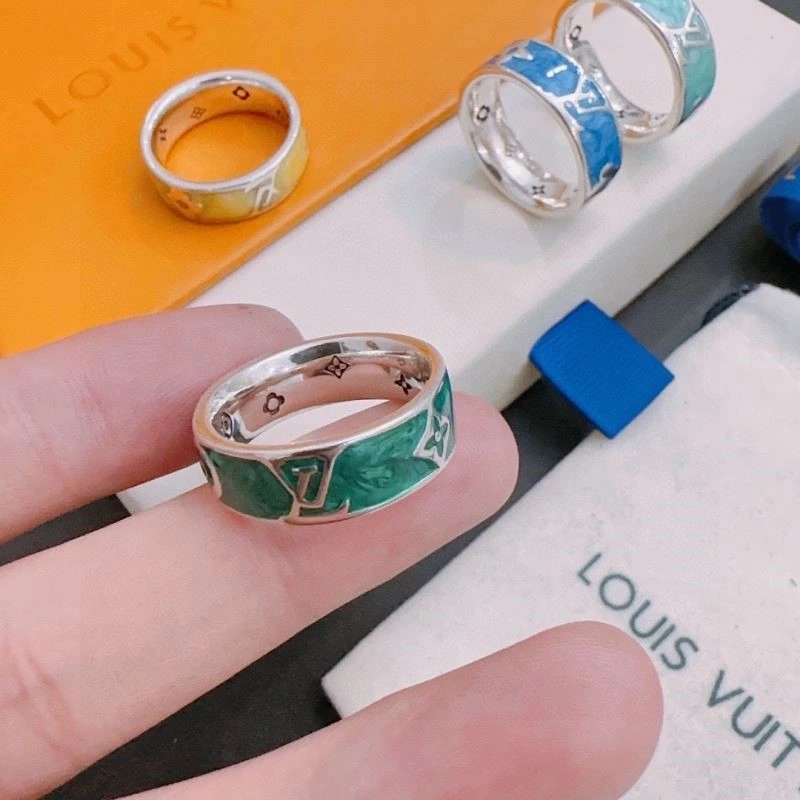TechFriendly Louis Vuitton Rings 249196