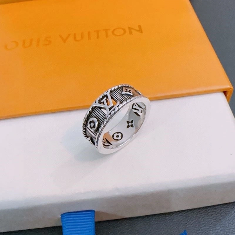 Louis Vuitton Rings Stylish 249214