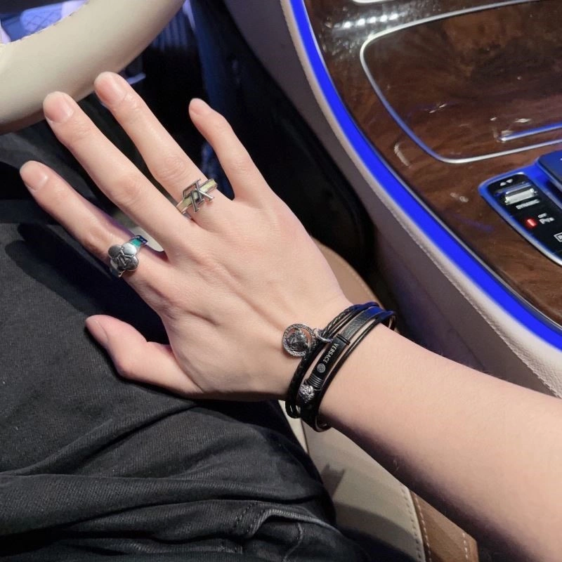 Louis Vuitton Rings Refined 249213