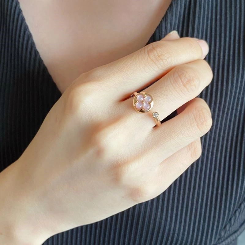 Louis Vuitton Rings Durable 249222