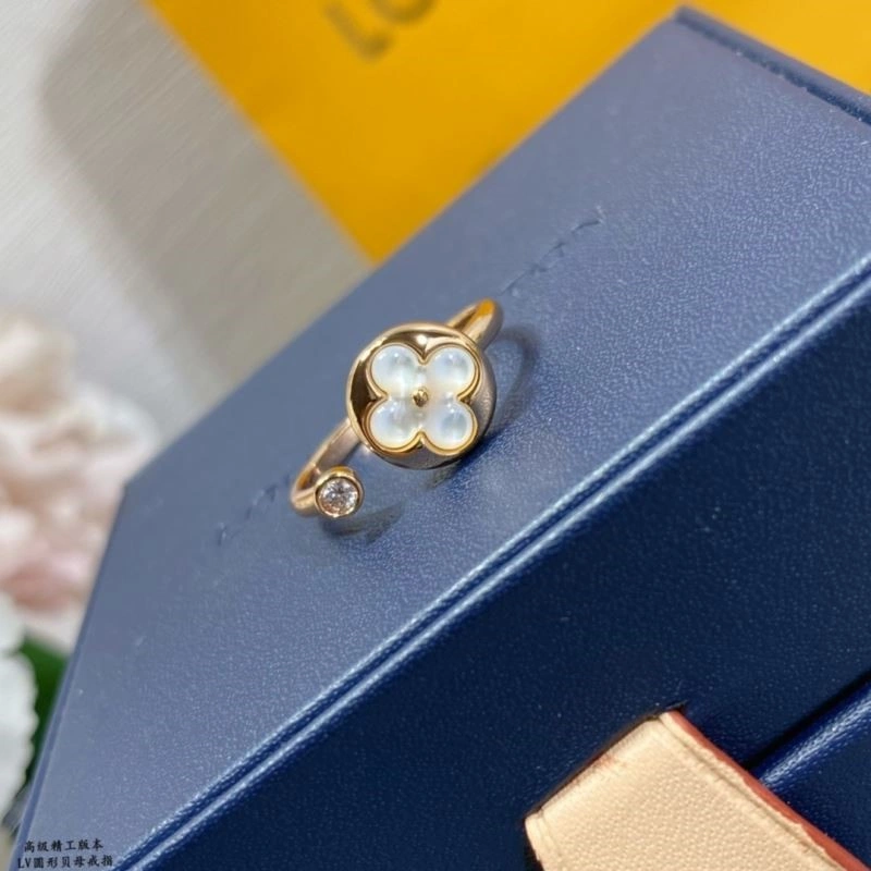 Louis Vuitton Rings Durable 249222