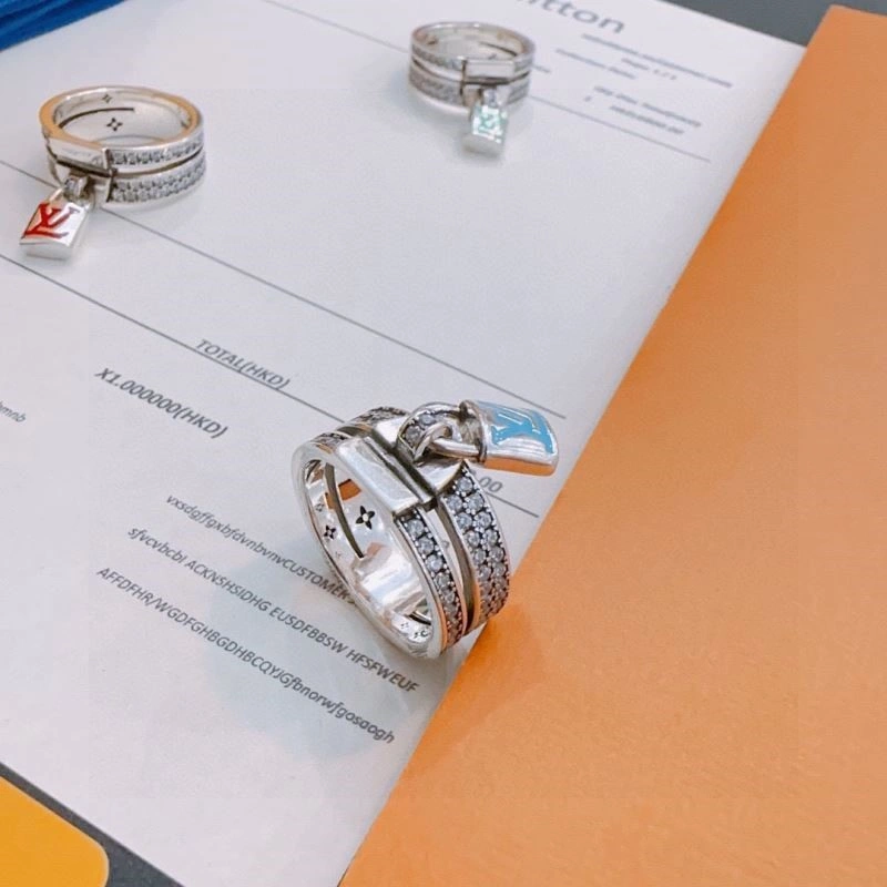 Louis Vuitton Rings Sporty 249190