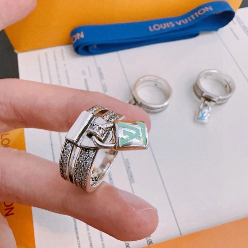 Louis Vuitton Rings DailyWear 249191