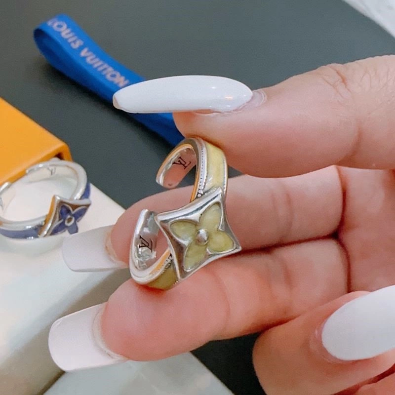 Louis Vuitton Rings OnTrend 248845