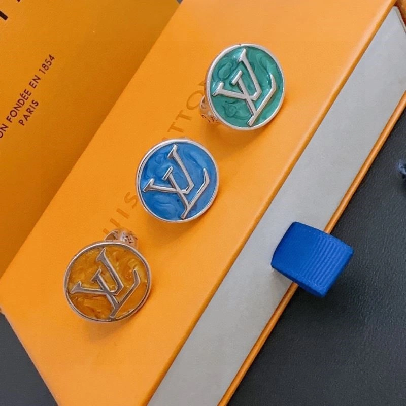 UrbanChic Louis Vuitton Rings 248827