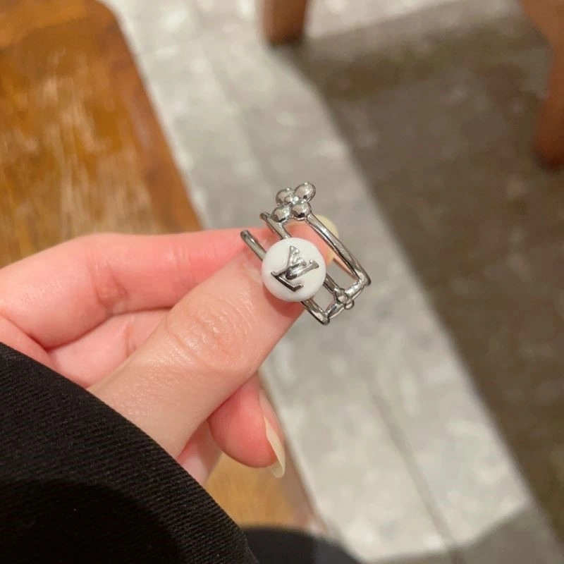 Practical Louis Vuitton Rings 248820