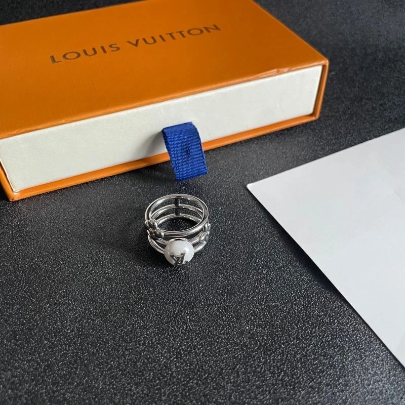 Practical Louis Vuitton Rings 248820