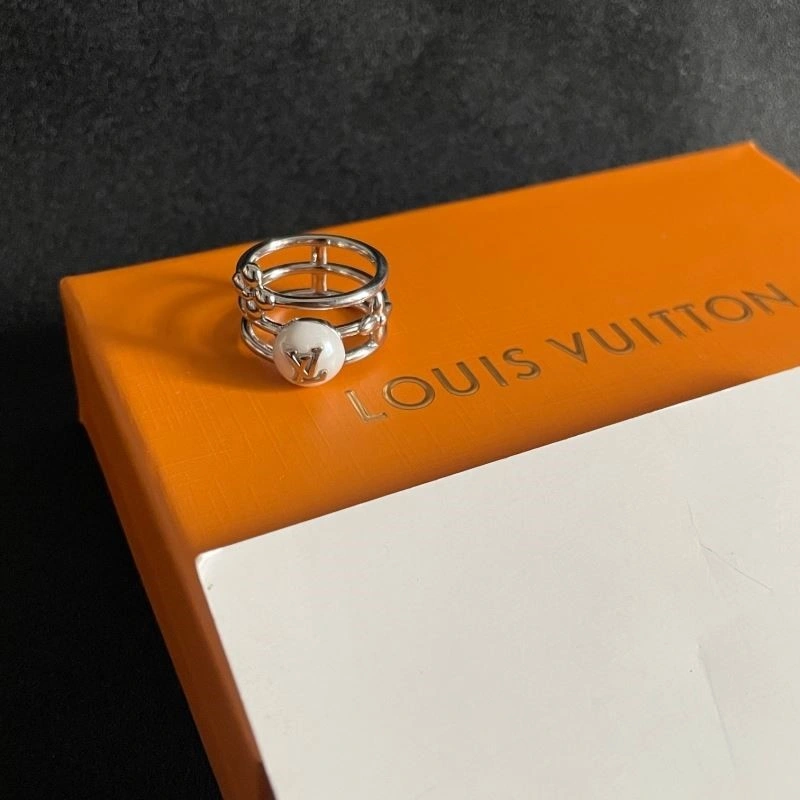 Practical Louis Vuitton Rings 248820