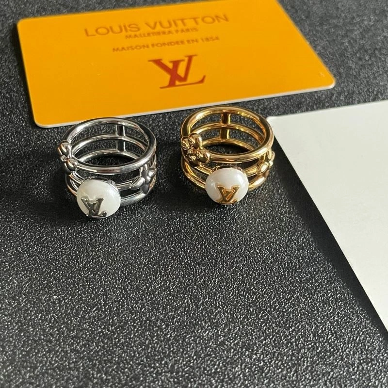 Trendsetting Louis Vuitton Rings 248828