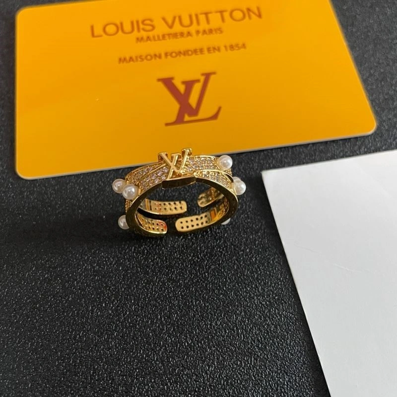 Louis Vuitton Rings Cozy 248825