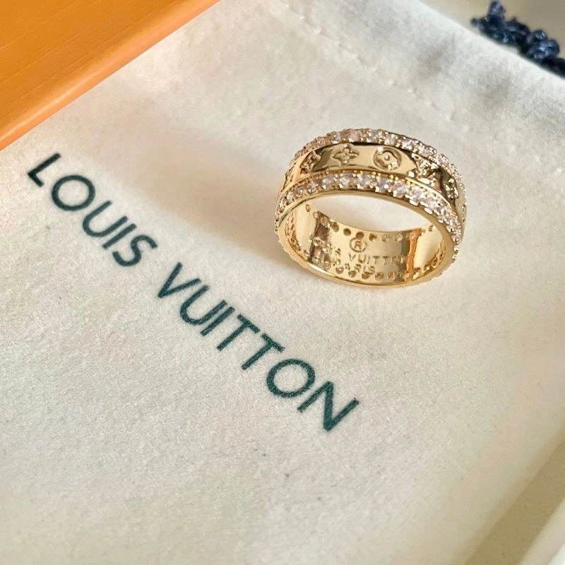 Louis Vuitton Rings SmartChoice 248394