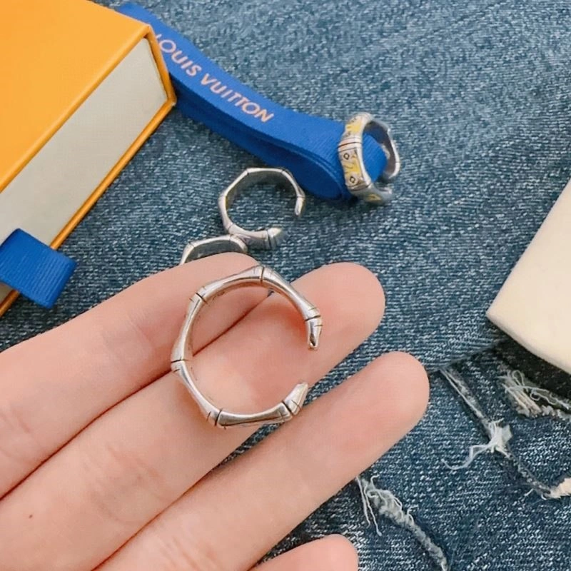 ComfortFit Louis Vuitton Rings 248403