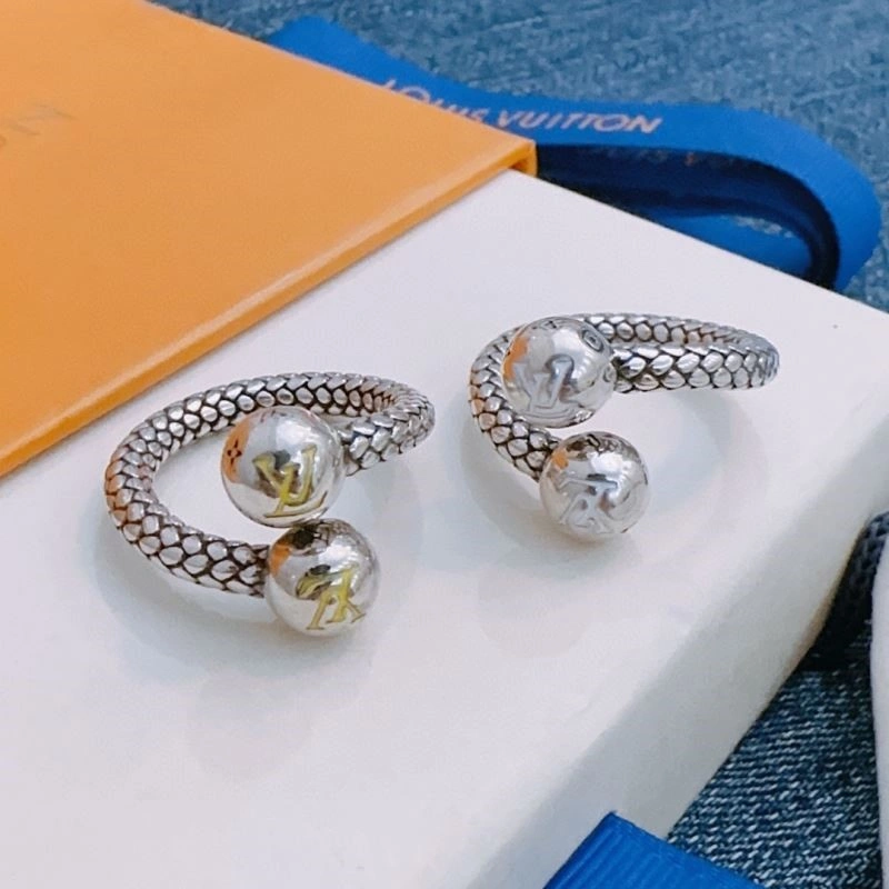 FashionForward Louis Vuitton Rings 248396