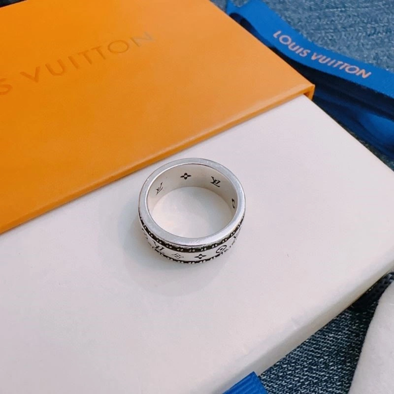 Louis Vuitton Rings Casual 248402
