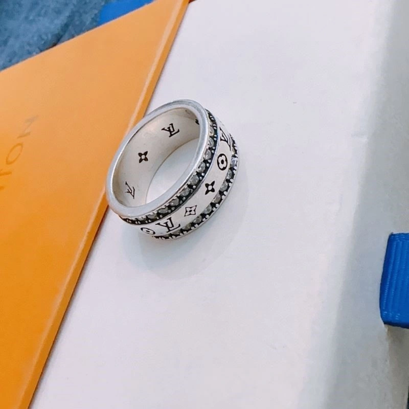 Louis Vuitton Rings Casual 248402