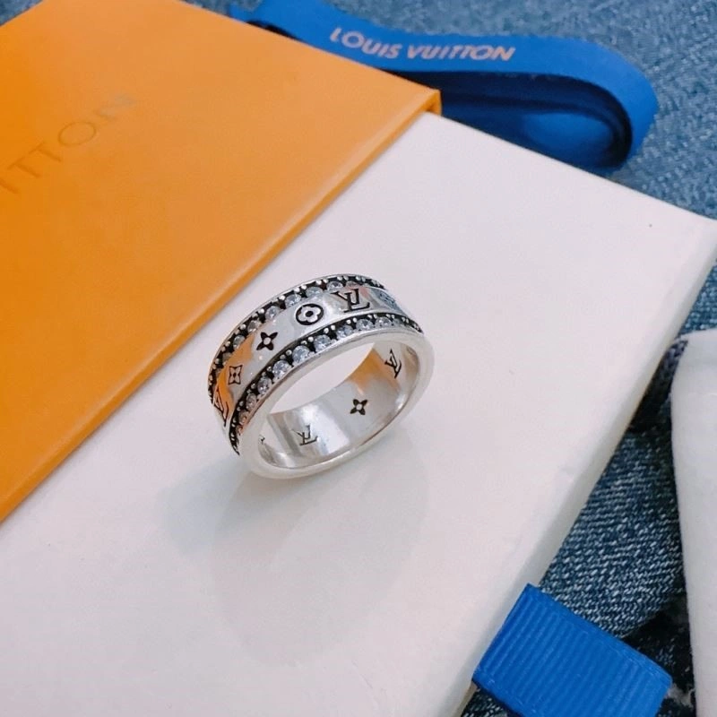 Louis Vuitton Rings Casual 248402
