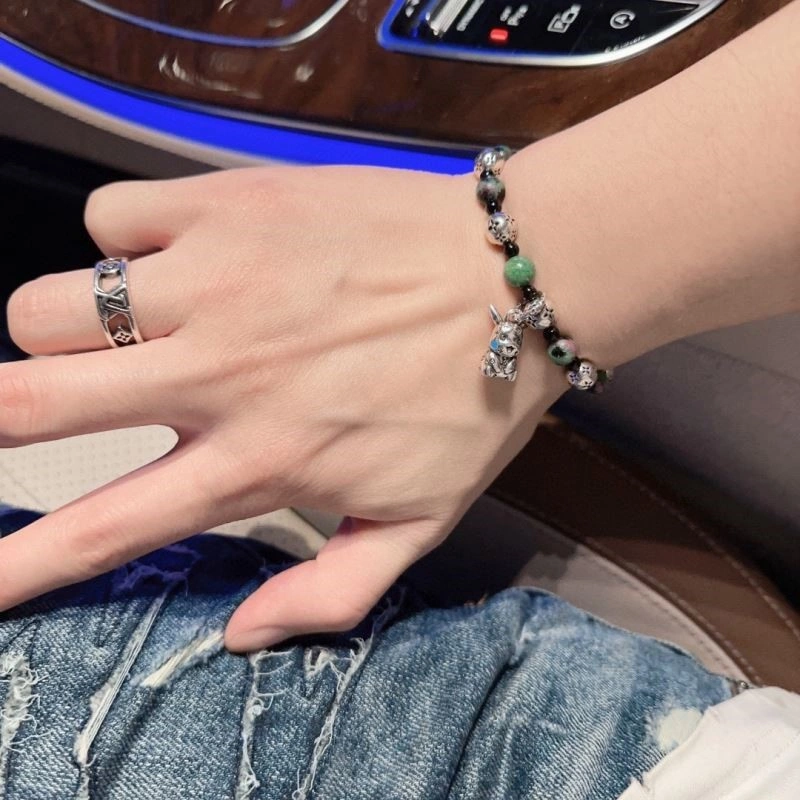 Louis Vuitton Rings Elegant 248401
