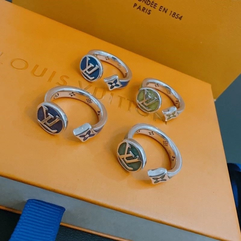 QuickDry Louis Vuitton Rings 248398