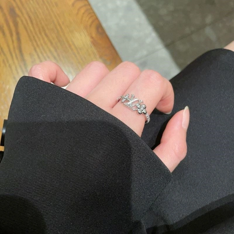 QuickDry Louis Vuitton Rings 248383
