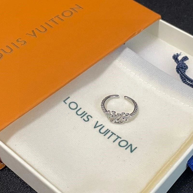 QuickDry Louis Vuitton Rings 248383
