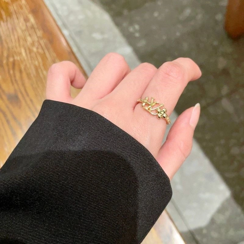 Functional Louis Vuitton Rings 248386