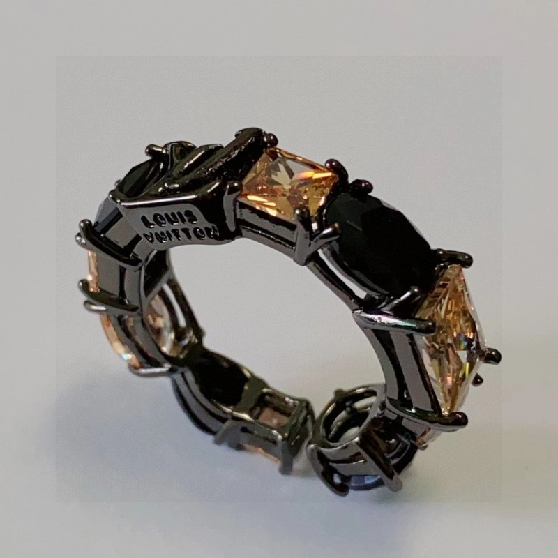 Supportive Louis Vuitton Rings 248385