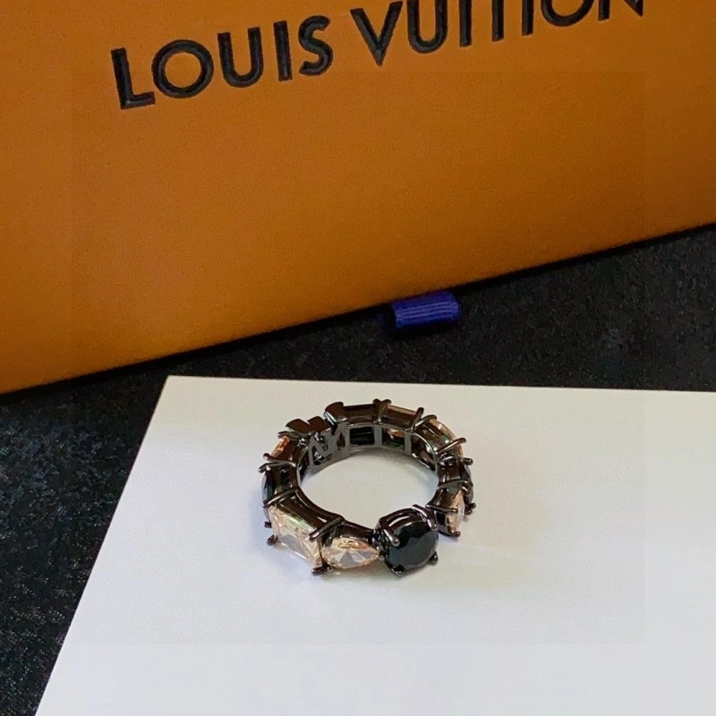 Supportive Louis Vuitton Rings 248385