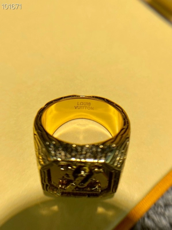 Louis Vuitton Rings Packable 248382