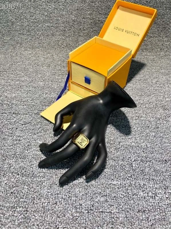 Louis Vuitton Rings Packable 248382