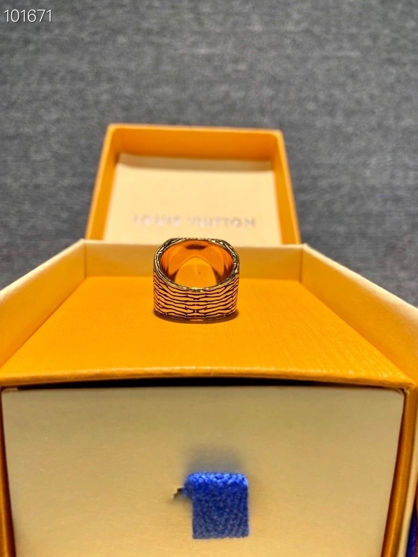 Louis Vuitton Rings Packable 248382