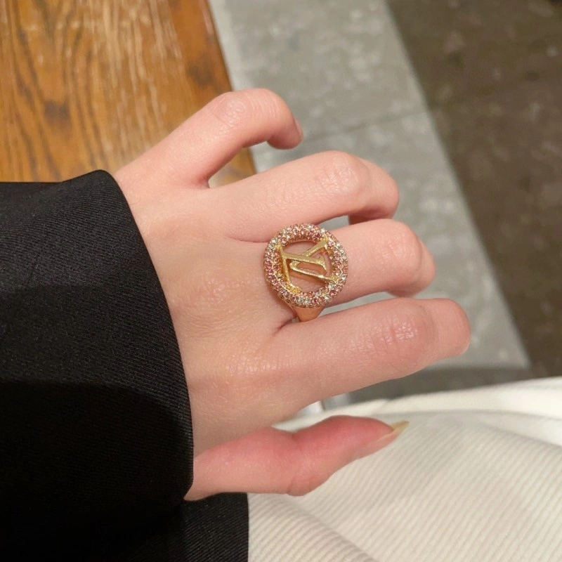 Louis Vuitton Rings Durable 247667