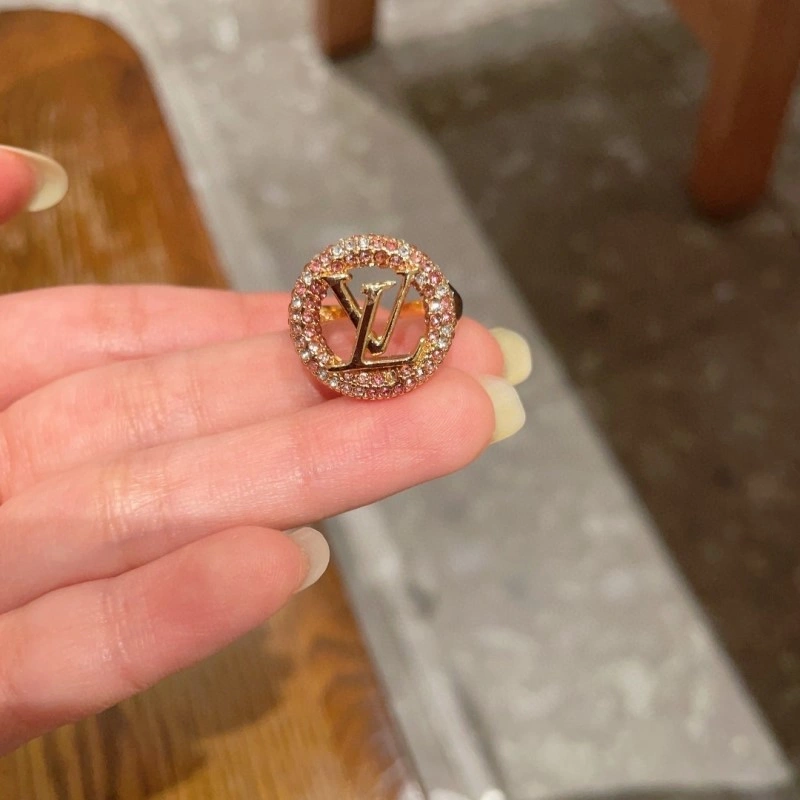Louis Vuitton Rings Durable 247667