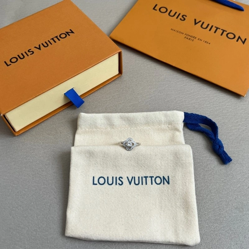 Bold Louis Vuitton Rings 247665