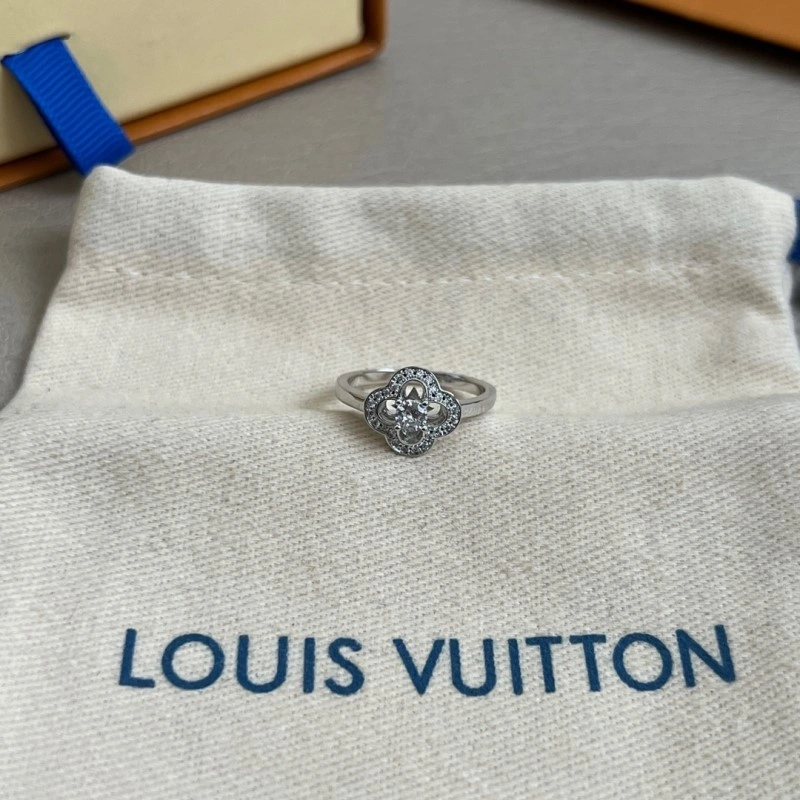 Bold Louis Vuitton Rings 247665