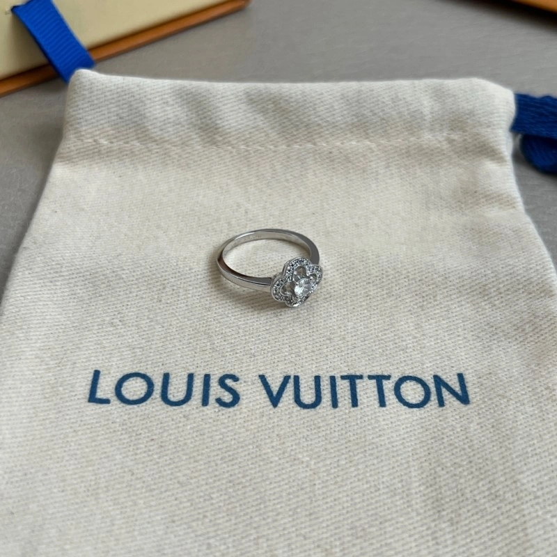 Bold Louis Vuitton Rings 247665