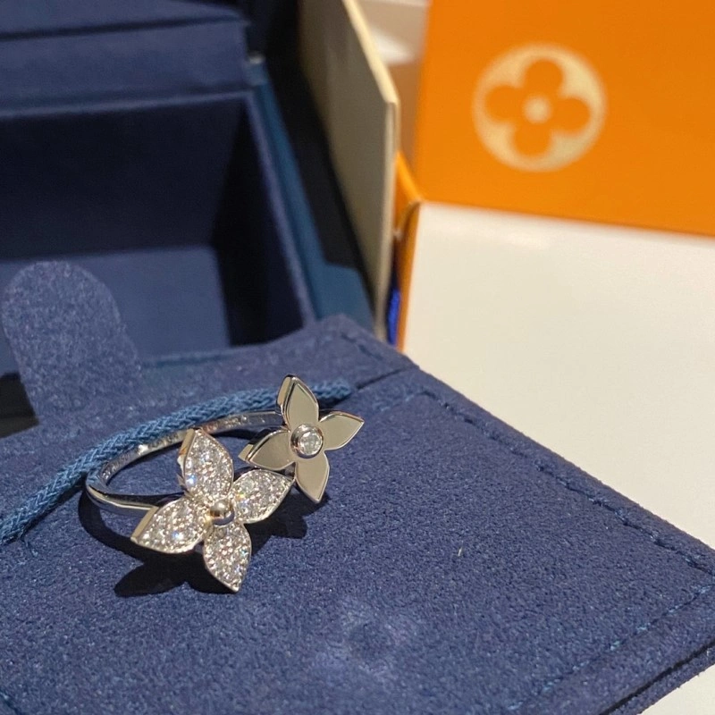 Louis Vuitton Rings SportInspired 247663