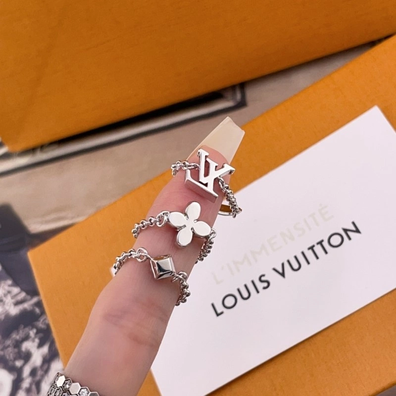 NewStyle Louis Vuitton Rings 247657