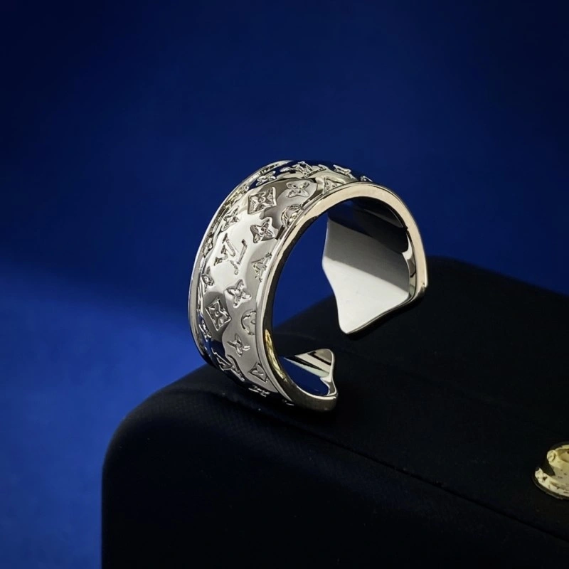 ZipUp Louis Vuitton Rings 247658