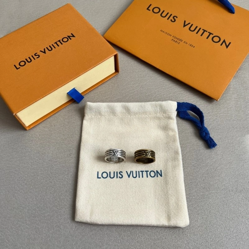 Functional Louis Vuitton Rings 247651