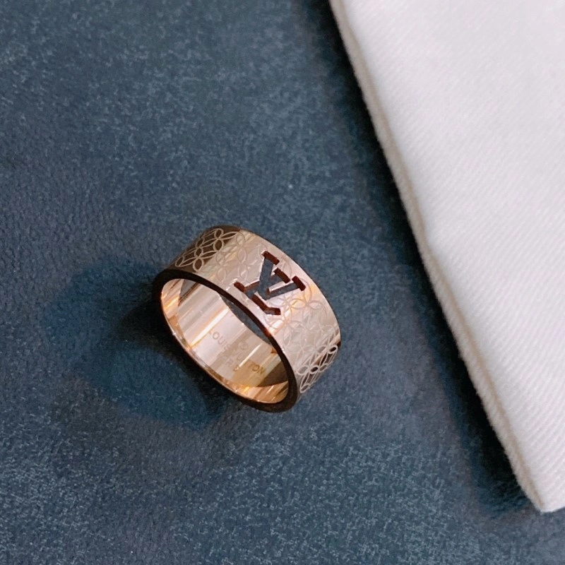 Versatile Louis Vuitton Rings 247656