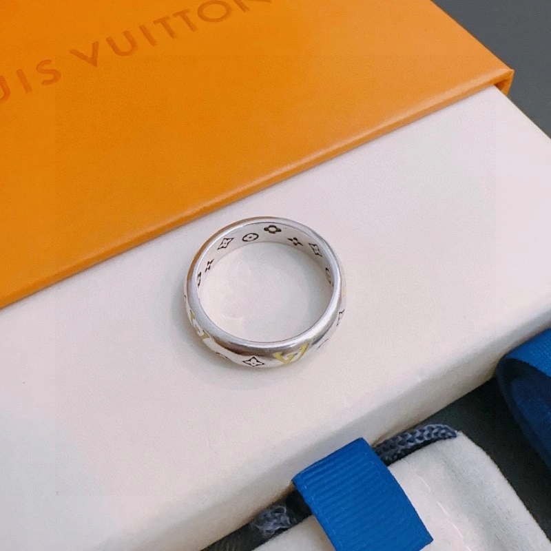 Louis Vuitton Rings Comfortable 247629