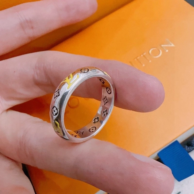 Louis Vuitton Rings Comfortable 247629