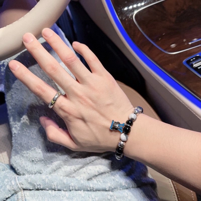 Louis Vuitton Rings Comfortable 247629
