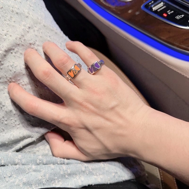 WrinkleFree Louis Vuitton Rings 247627