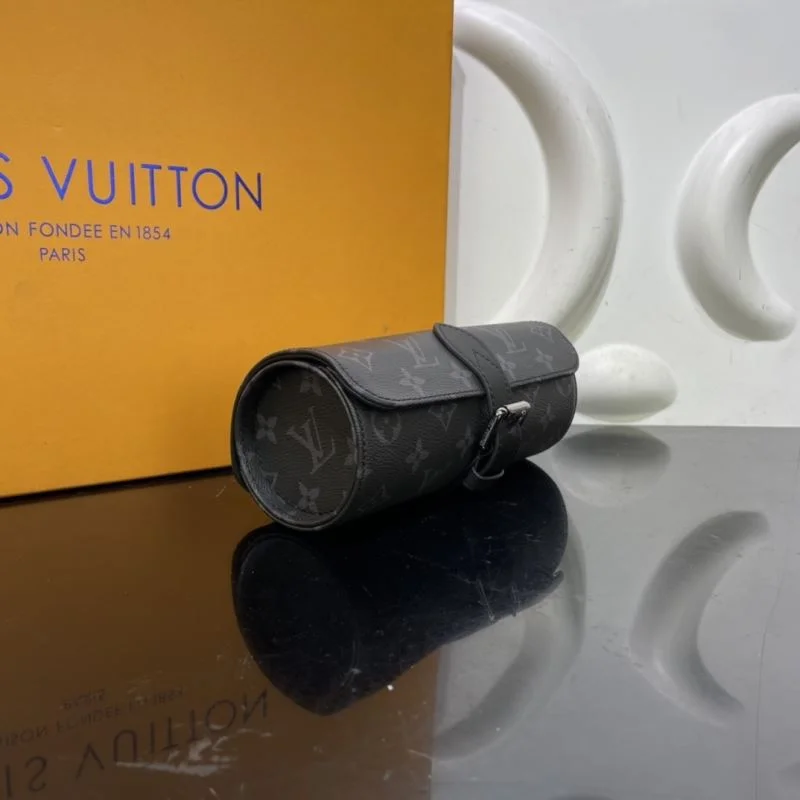 ZipUp Louis Vuitton Round Bags 41617
