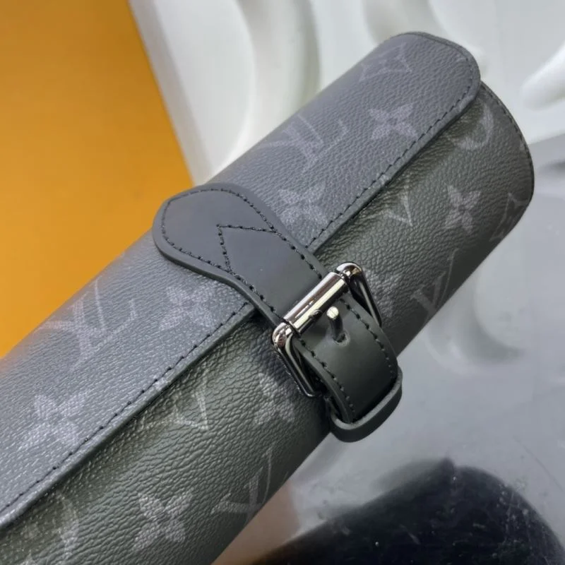 ZipUp Louis Vuitton Round Bags 41617
