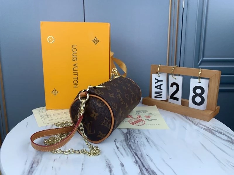 StreetReady Louis Vuitton Round Bags 79777